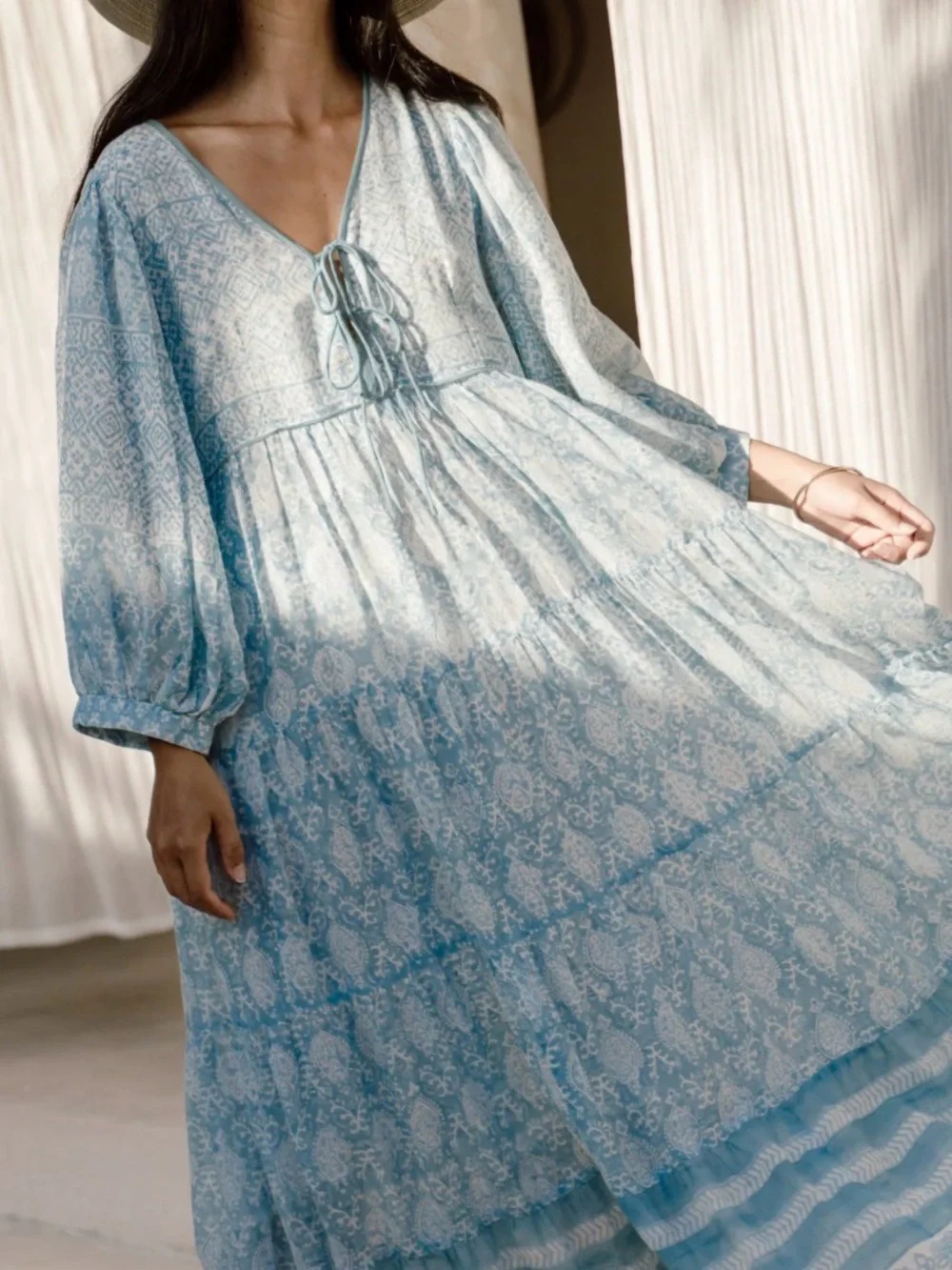 long flowy long sleeve dresses PRETTYGARDEN Women's Fall Boho Maxi Dress Floral Long Sleeve V Neck Fl